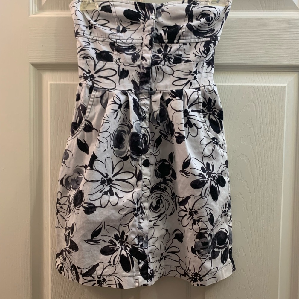 Pury brand black and white strapless party dress  guc size XS#